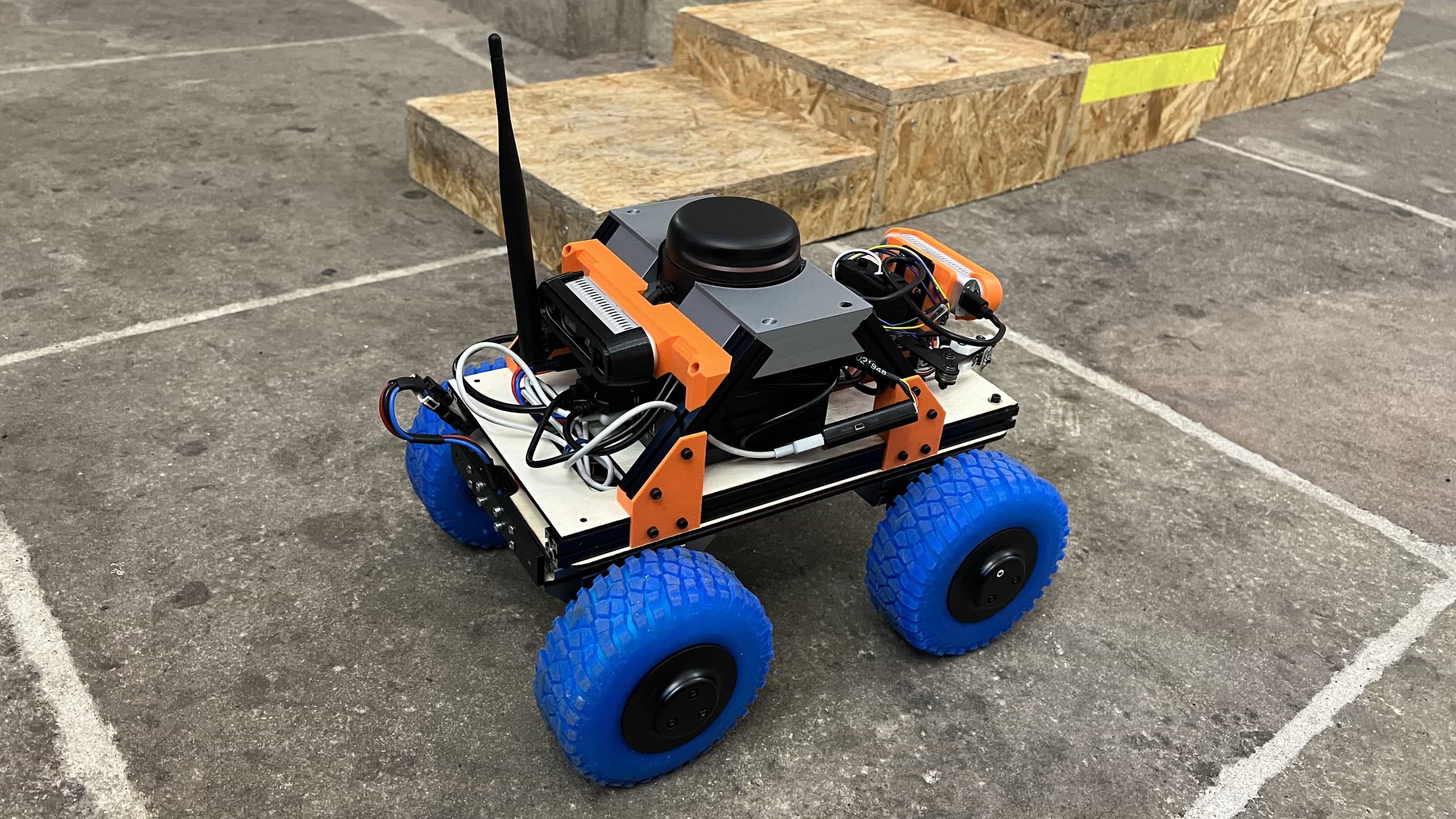 Yellow Robot of RMRC Team